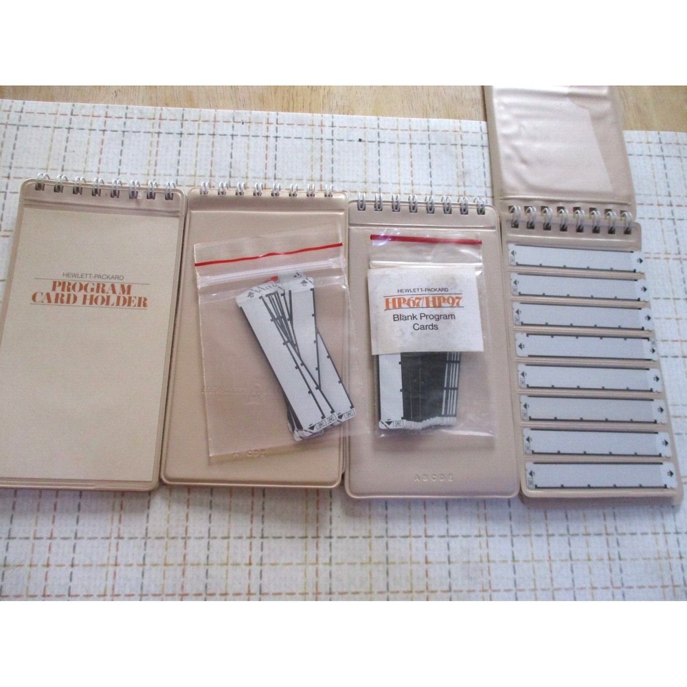HP MAGNETIC CARDS & 4 CASES FOR HP-67/HP-97   -  67 BLANK CARDS